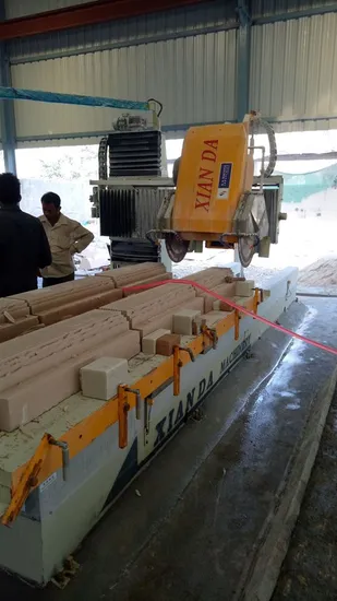 Xianda CNC Linear Profiling Machine for Processing Baluster Stone Cutting Machine Manufacturer
