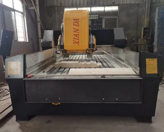 Xianda 3 Axis Linear Cutting Machine for Stone Cutting with Chamfering Cutting and Working Table Rotation