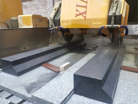3 Axis Linear Profiling Cutting Machine