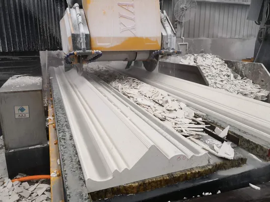 Low Power Consumption Linear Profiling Machine