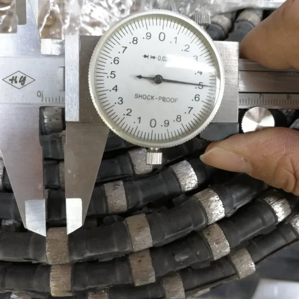 D11.5 mm Concrete Cutting Rubber and Spring Diamond Wire Saw for Stone Quarry Cutting