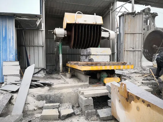CNC/PLC Four PCS Baluster Cutting Machine for Processing Pillar Column Base Caps
