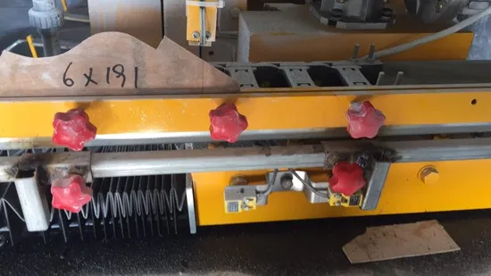 Two PCS Baluster Cutting Processing Machine Shm-200/300-2 Chm-200/300-2