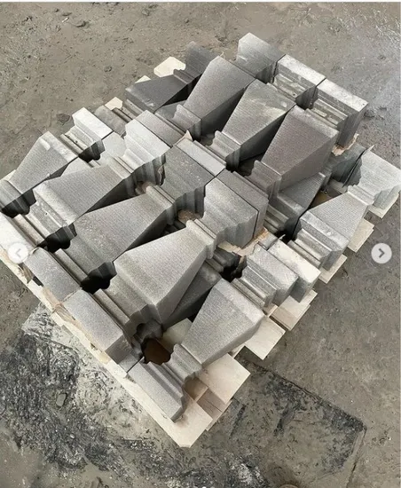CNC Four PCS Baluster Cutting Machine Railings and Columns. Block Stone Processing Xianda Factory
