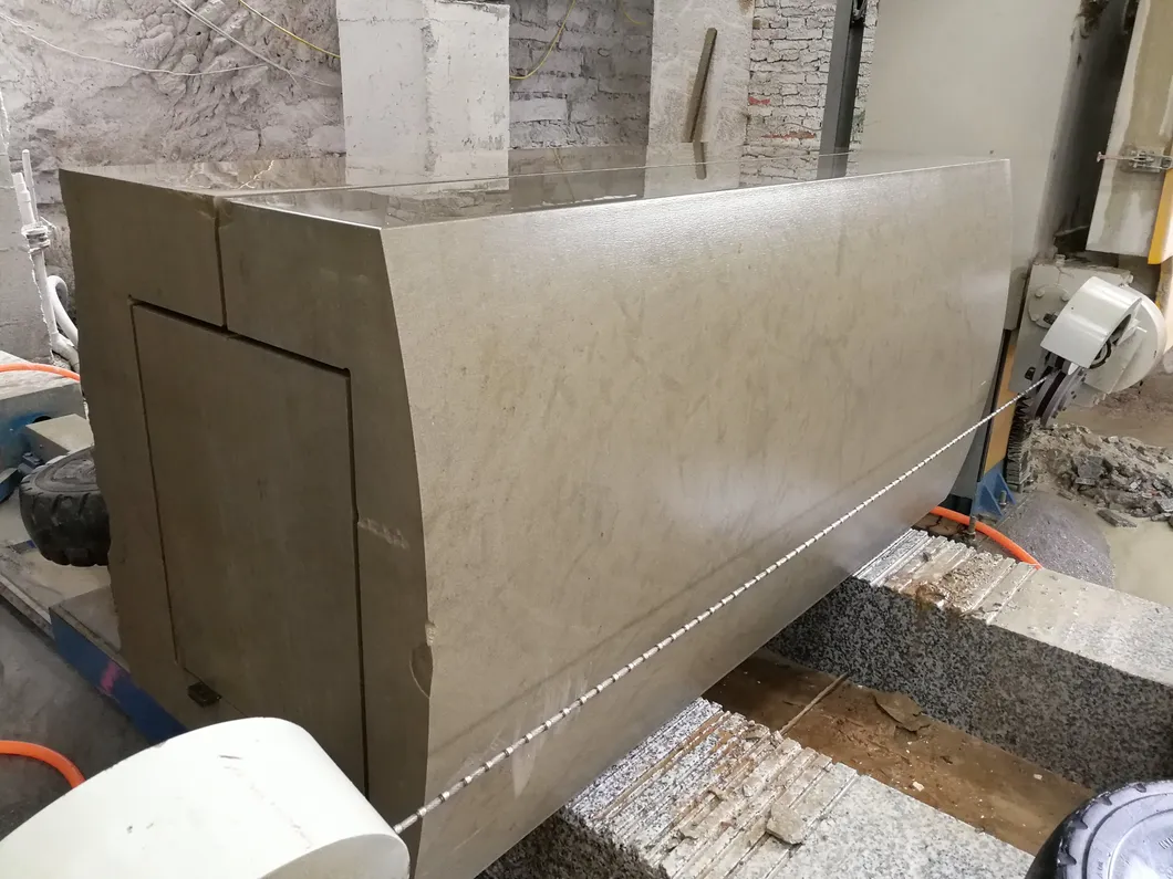 11mm Marble Durable Profiling Diamond Rope Is Trimmed and Shaped According to Granite