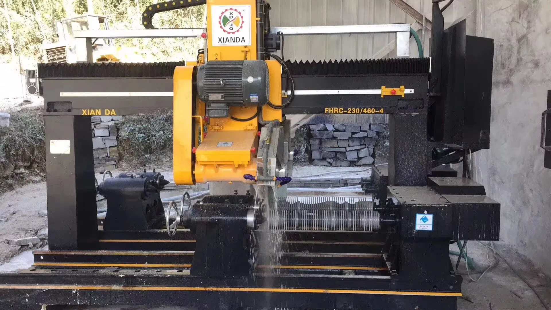 Granite Marble Slab Cutting High Efficiency Baluster Profiling Machine Roman Columns Stone Processing Equipment