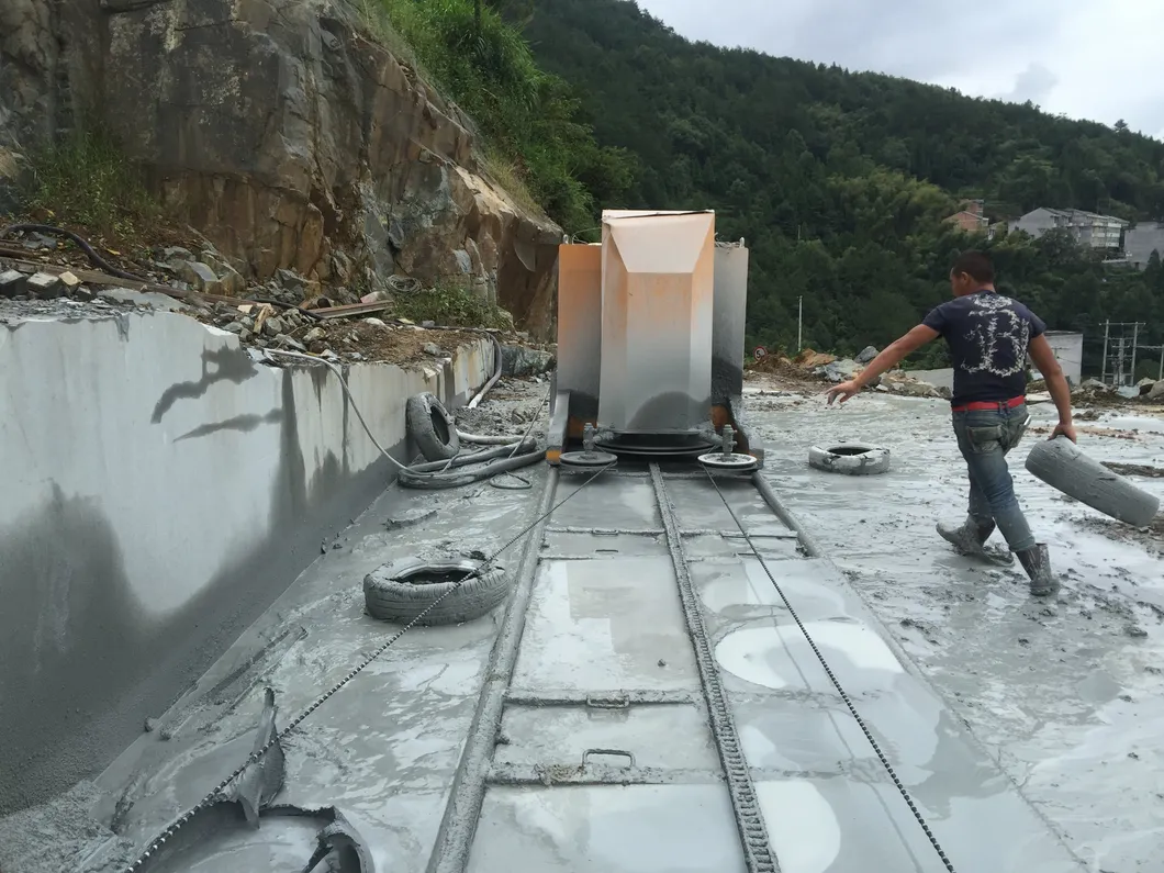 Marble Quarry Cutting Diamond Wire Coated with Rubber