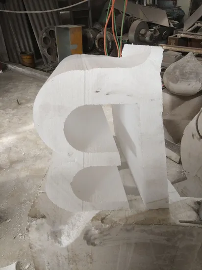China Xianda 5 Axis CNC Diamond Wire Saw Machine Processing 3D Shapes of Marble, Granite.