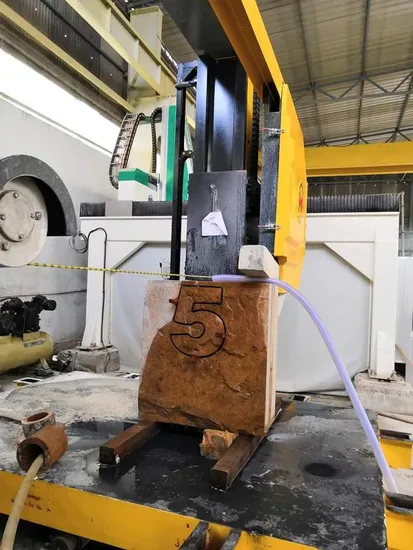 5 Axis CNC Diamond Wire Saw Machine for Processing Marble Granite Stone