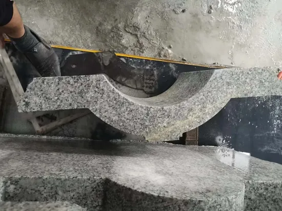 Discovery 4 – 2000 Diamond Wire Saw Machine Cutting Trimming Squaring Profiling Machine for Stone Block Shapes