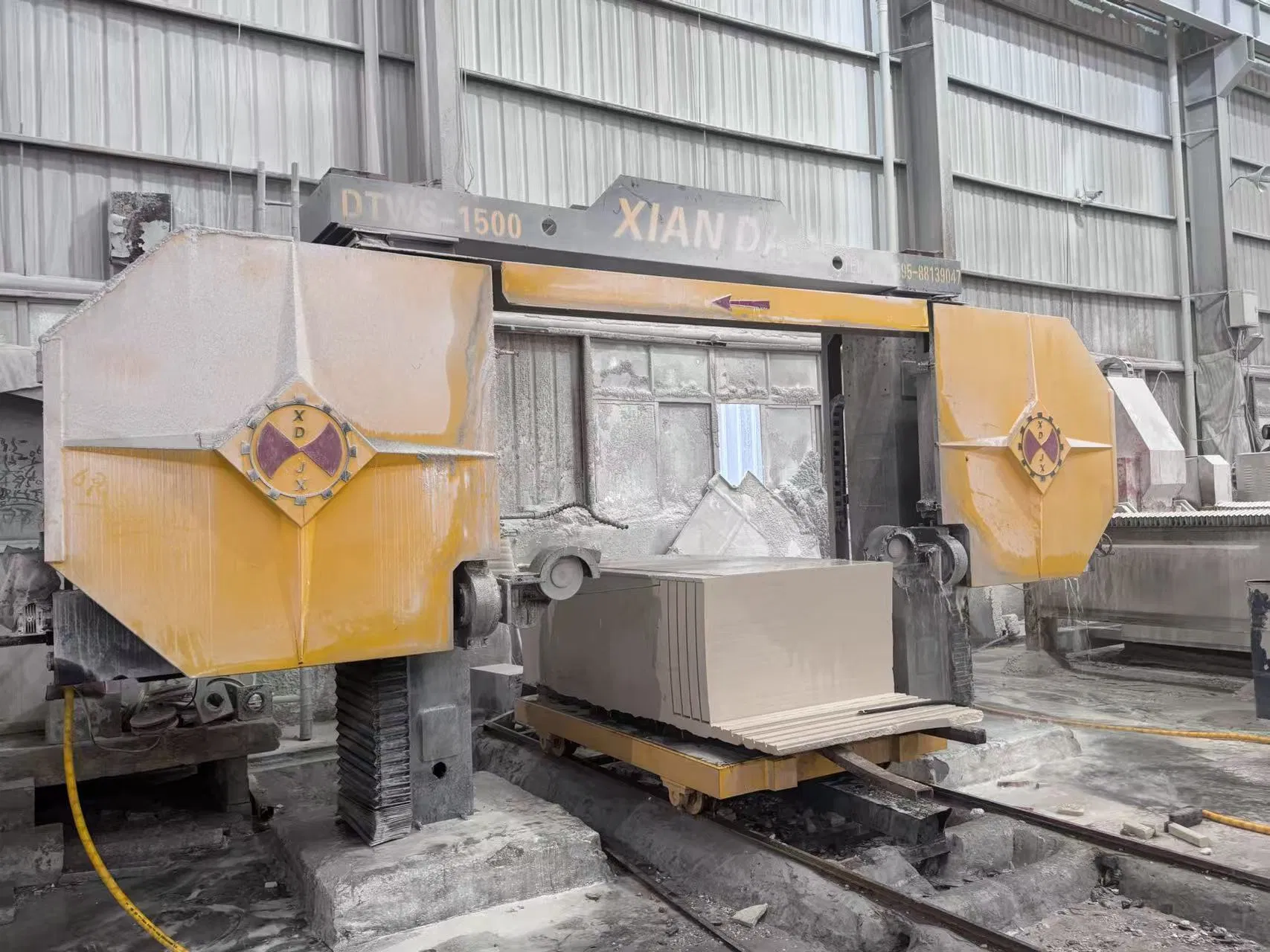 CNC Profiling Diamond Wire Saw Machine for Granite Tombstone & Stone Special Shaped Cutting