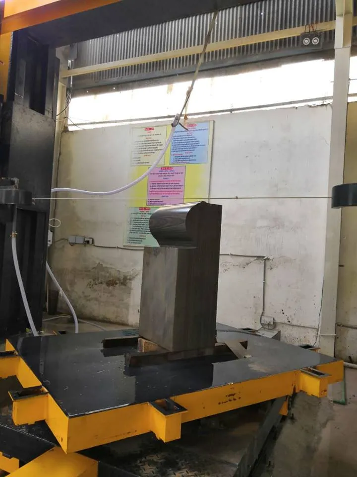 Discovery 5 Axis CNC Diamond Wire Saw Stone Cutting Machine Granite Marble
