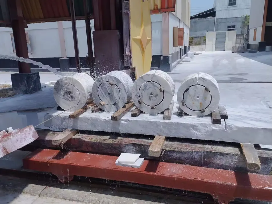 Discovery4 -2500 CNC Diamond Wire Saw Cutting Machine for Marble Granite Tombstone
