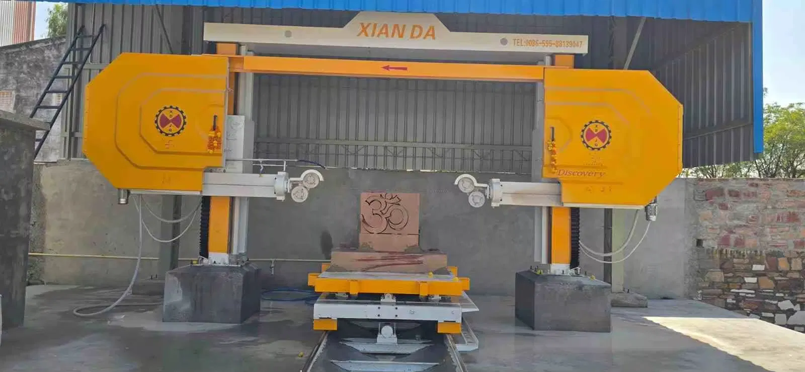 Discovery4 -2500 CNC Diamond Wire Saw Cutting Machine for Marble Granite Tombstone