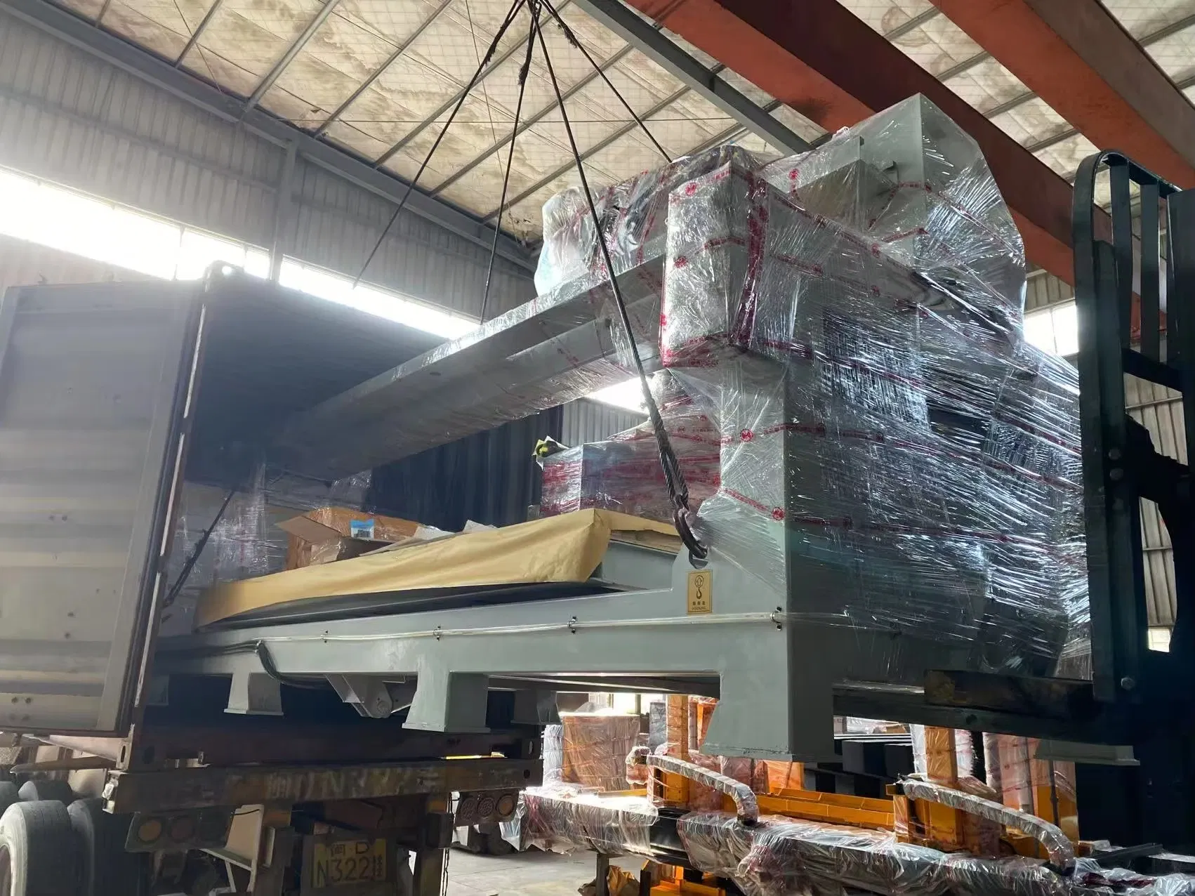 Four Column Middle Block Stone Cutting Machine for Marble and Granite