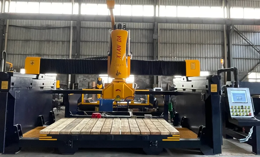 Xianda Machinery 5 Axis Bridge Cutting Machine with Permanent Magnetic Synchronous Motor
