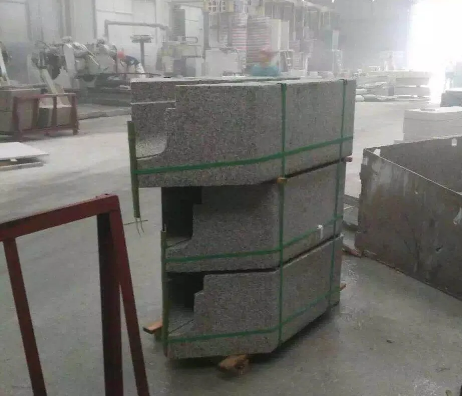 Xianda Stone Machinery Wkq-1200 Medium-Sized Single Blade Bridge Cutter Saw Thick Granite Plate Cutter in Saudi Arabia, Portugal, Tü Rkiye